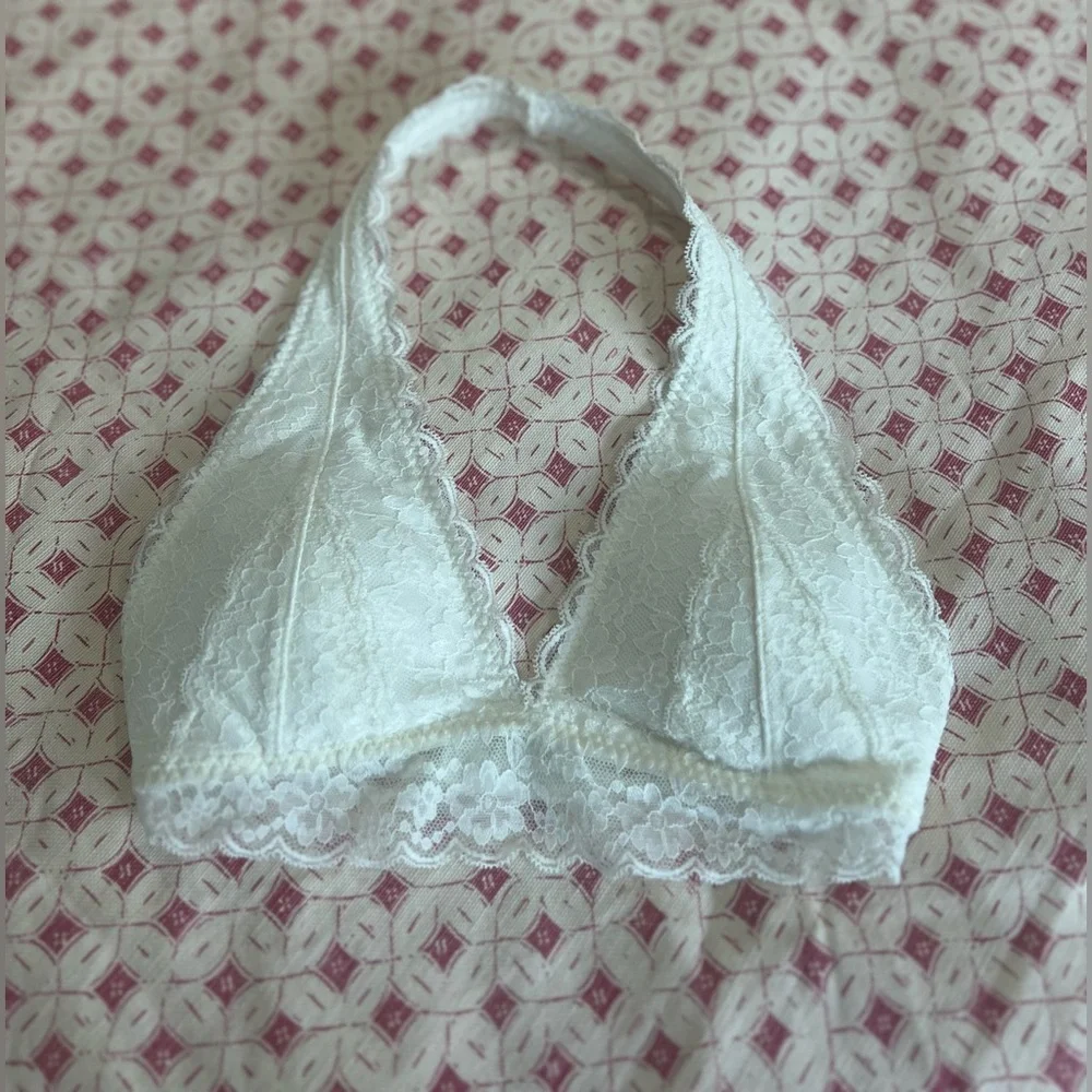 Gilly Hicks Bralette - Picture 1 of 6